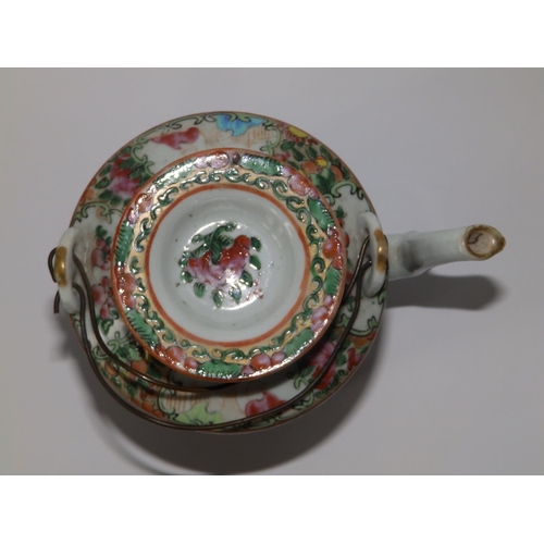 26 - A Cantonese porcelain cylindrical teapot & cover, 5.25