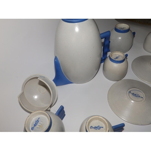 42 - A 15 piece Carlton Ware 'Moderne' blue & white coloured coffee set - 1246, the coffee pot 7.5