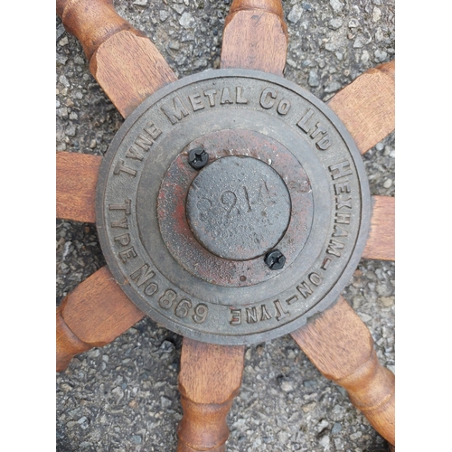 100 - A mahogany ship's wheel - Tyne Metal Co. Ltd., Hexham, Type No.869, 32.5