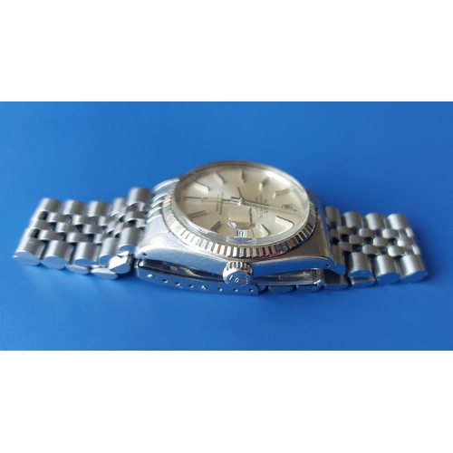 199 - A 1981/82 gent's stainless steel Rolex Oyster Perpetual Datejust Model 16014  with silvered dial, ba... 