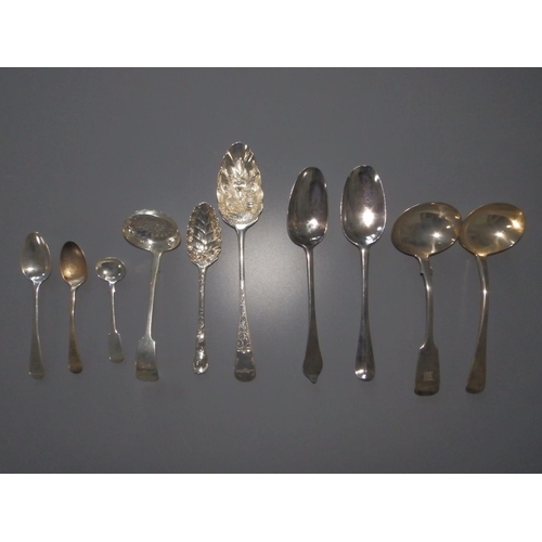 167 - A Queen Anne silver dog-nose spoon with rat-tail bowl - AI, London 1708, 7.9