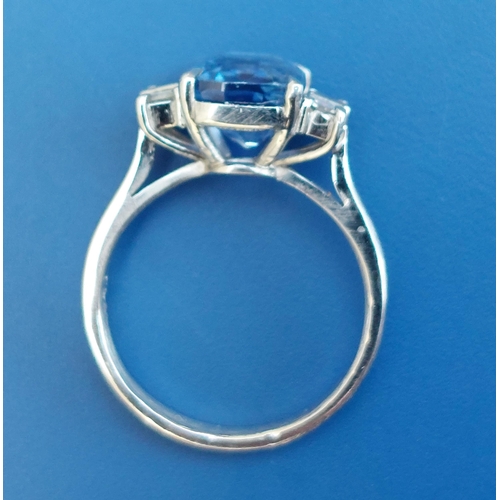 300 - A certified natural 3.54 carat Sri-Lankan sapphire & diamond ring, the four-claw set rectangular cus... 