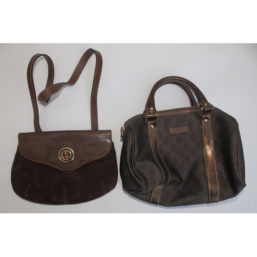 60 - A Gucci brown suede & leather handbag, 9