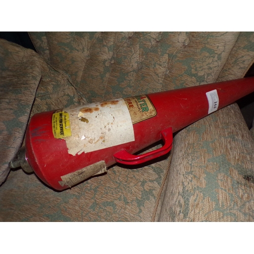 164 - VINTAGE FIRE EXTINGUISHER 2