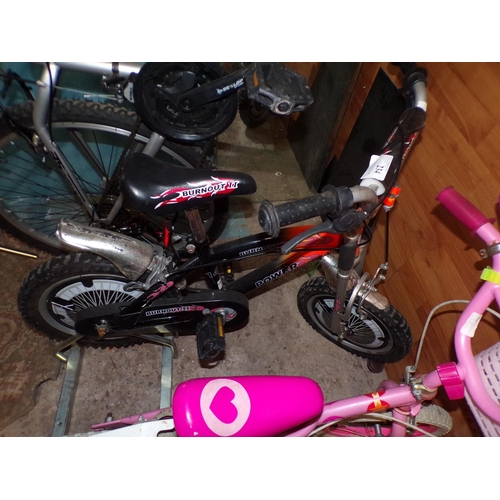 234 - CHILD'S BIKE (BLACK)