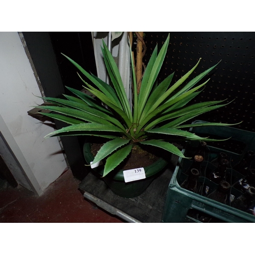 139 - 2 ARTIFICIAL PLANTS