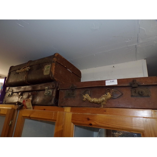 144 - 3 VINTAGE SUITCASES