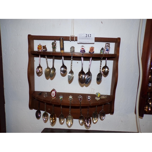 212 - SPOON RACK 3