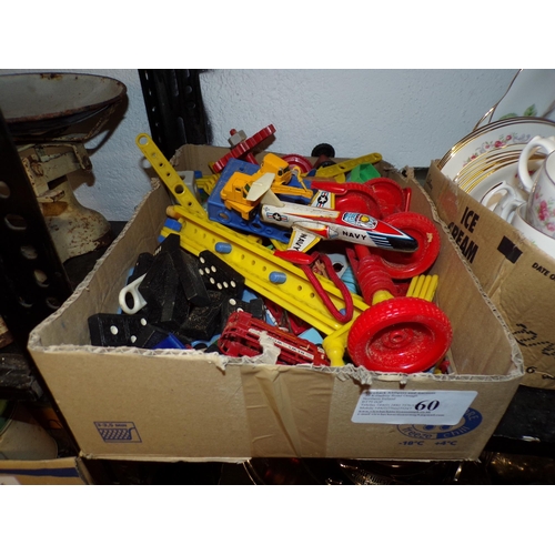 60 - BOX - TOYS