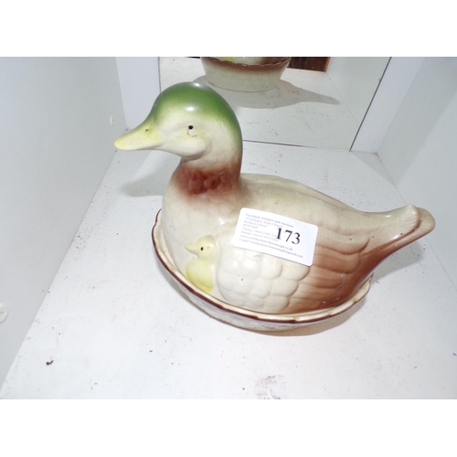 173 - CERAMIC DUCK EGG HOLDER