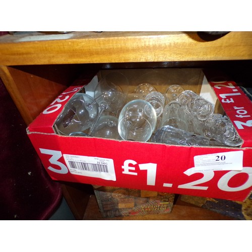 Lot 20        