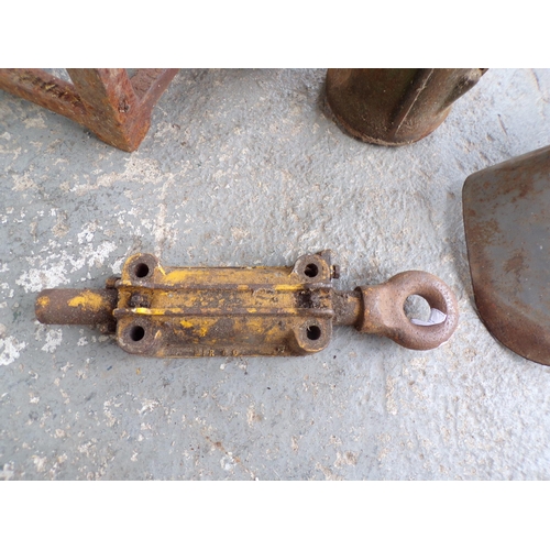 109 - TRAILER RING HITCH