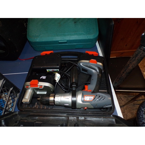 371 - CASED -ETREME DRILL & CHARGER*