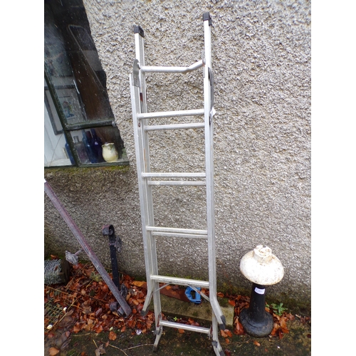 389 - ALLOY STEP LADDER 2