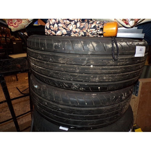 402 - TYRES x2