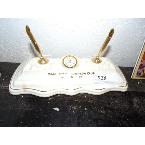 528 - BELLEEK PEN STAND