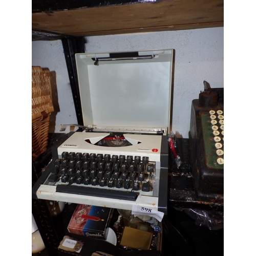 598 - OLYMPIA TYPEWRITER