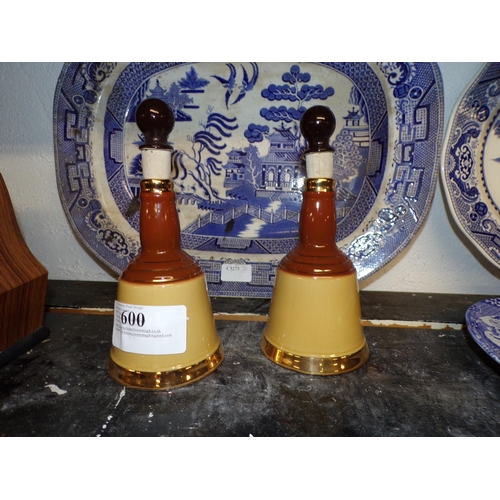 600 - PAIR WADE DECANTERS