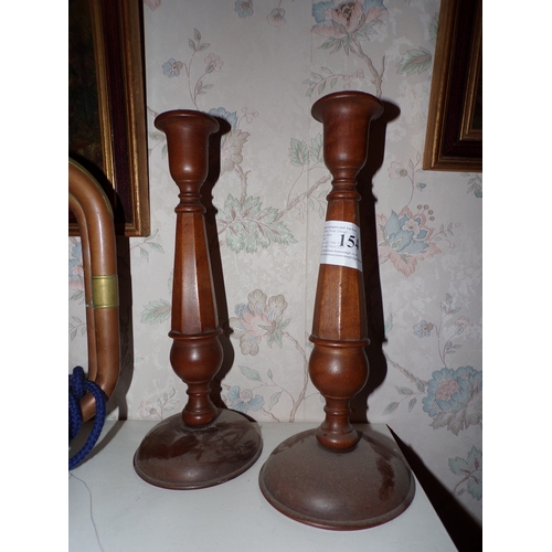 154 - OFFICE - APIR OF WOODEN CANDLESTICKS