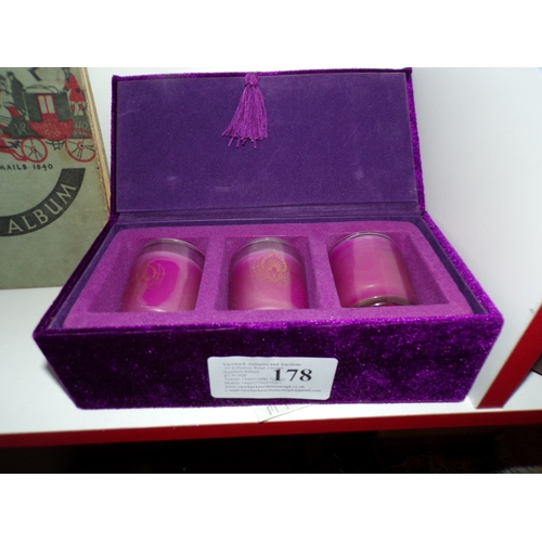 178 - PRESENTATION GLASSES IN VELVET CASE