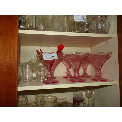 55 - MIDDLE SHELF - GLASSWARE INC. DECORATIVE SUNDAE DISHES