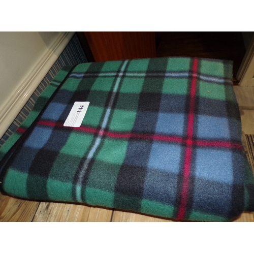 TARTAN CAR RUG (EDINBURGH WOOLEN MILLS)