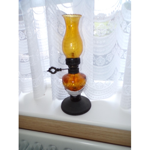 200 - SMALL OIL LAMP
