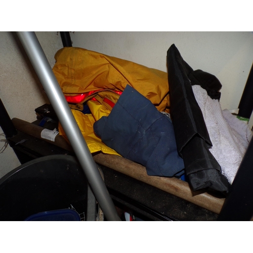 57 - SHELF - FOOTPUMP, WATER PROOFS