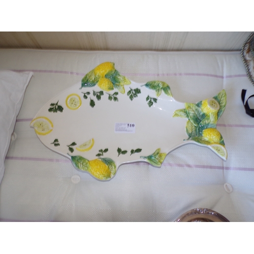 510 - LARGE PLAICE  PLATTER