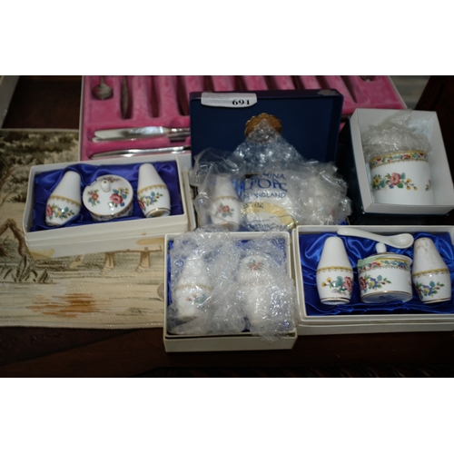 691 - GROUP OF COALPORT CONDIMENT SET