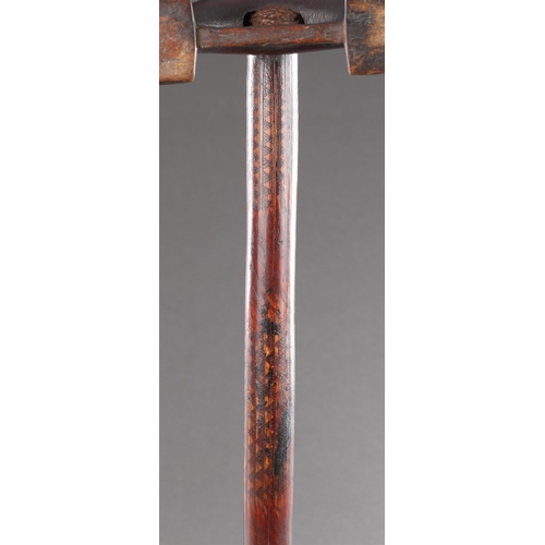 633 - A RARE HEADREST 'KALI' OR 'KALIMASI' / 'KALI TOLONI'TONGA, 18TH - EARLY 19TH CENTURY Bamboo, wood, c... 