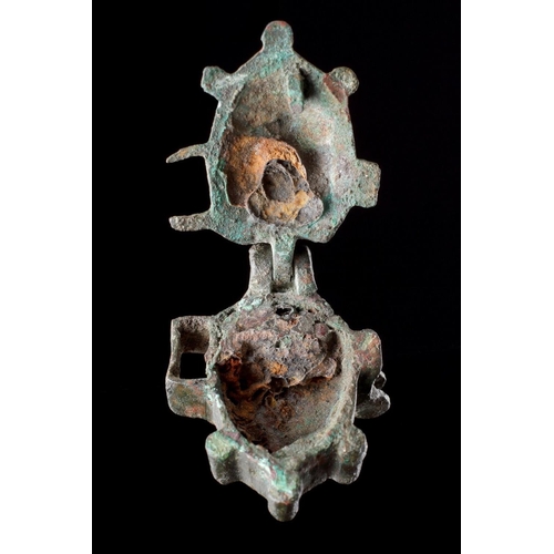 655 - AN ANCIENT BRONZE CELTIC PADLOCK NORTHERN EUROPEAN CELTIC, 1ST TO 2ND CENTURY AD Bronze and iron3.5c... 