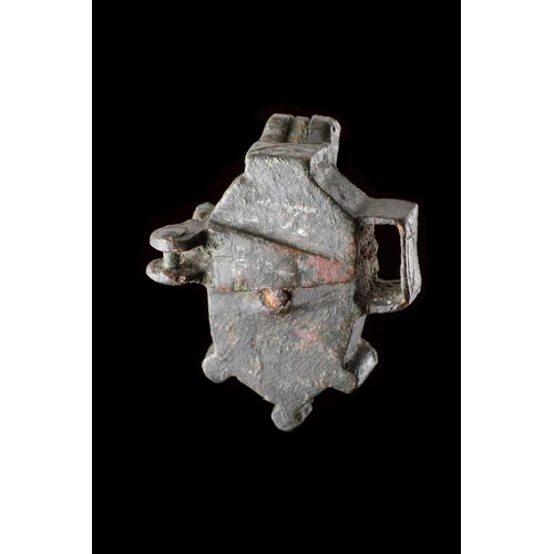 655 - AN ANCIENT BRONZE CELTIC PADLOCK NORTHERN EUROPEAN CELTIC, 1ST TO 2ND CENTURY AD Bronze and iron3.5c... 