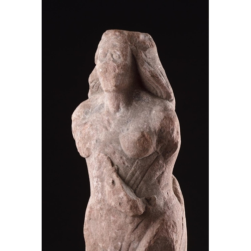 664 - A RARE ANCIENT BRITISH CELTIC CARVED RED SANDSTONE STATUETTE 1ST-2ND CENTURY AD Depicting a Goddess ... 