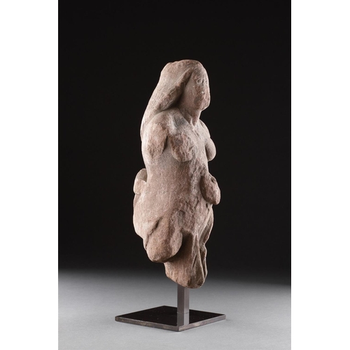 664 - A RARE ANCIENT BRITISH CELTIC CARVED RED SANDSTONE STATUETTE 1ST-2ND CENTURY AD Depicting a Goddess ... 