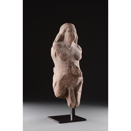 664 - A RARE ANCIENT BRITISH CELTIC CARVED RED SANDSTONE STATUETTE 1ST-2ND CENTURY AD Depicting a Goddess ... 