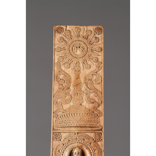 686 - AN UNUSUAL AND FINELY CARVED FRENCH RENAISSANCE WOOD PANEL BRITTANY, 16TH/17TH CENTURY Lemon or anot... 