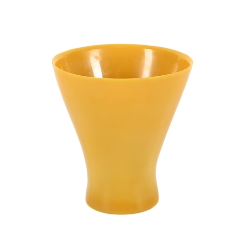 885 - A YELLOW PEKING GLASS VASE19TH CENTURYOf trumpet form 15cm high, 14cm diameter at widest point