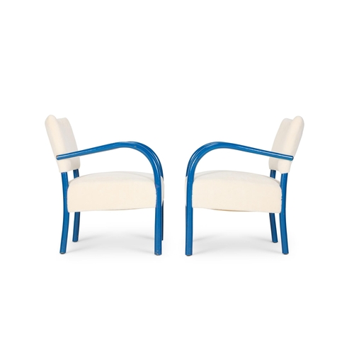 29 - KARL SCHRODER (GERMAN, 1870-1943): A PAIR OF 'MODEL 1459' ARMCHAIRS CIRCA 1935; LIKELY MANUFACTURED ... 