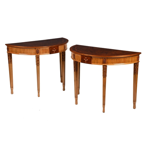 598 - A PAIR OF WALNUT AND INLAID SIDE TABLES IN GEORGE III STYLE LATE 20TH OR EARLY 21ST CENTURYOf semi-e... 