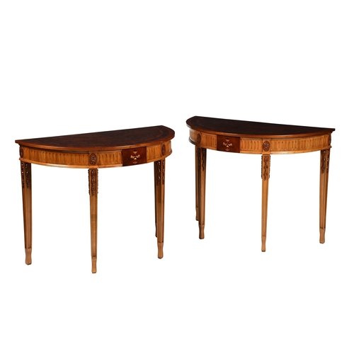 598 - A PAIR OF WALNUT AND INLAID SIDE TABLES IN GEORGE III STYLE LATE 20TH OR EARLY 21ST CENTURYOf semi-e... 