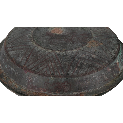 603 - THREE LARGE CHINESE ARCHAISTIC BRONZE RITUAL FOOD VESSELS AND COVERS42.5cm wide and smaller TOGETHER... 