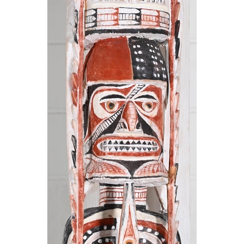 718 - A CARVED WOODEN POLYCHROME PAINTED MALANGAN FIGURENEW IRELAND, PAPUA NEW GUINEA119cm high, 18cm wide... 