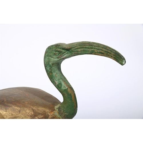 826 - A VERDIGRIS PATINATED METAL MOUNTED CARVED WOOD MODEL OF A HORNBILL OR IBIS IN THE EGYPTIAN ANTIQUE ... 