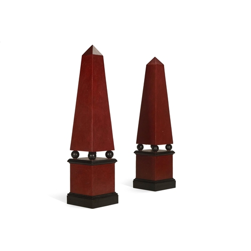 12 - A PAIR OF FAUX PORPHYRY AND BLACK PAINTED FLOOR STANDING WOODEN OBELISKS OF LARGE SIZEMODERN181cm hi... 