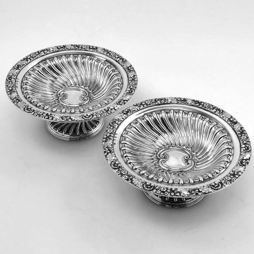 1 - A FANTASTIC PAIR OF LATE 19TH CENTURY IRISH SILVER TAZZA DISHES, Dublin, date letter for 1892, maker... 