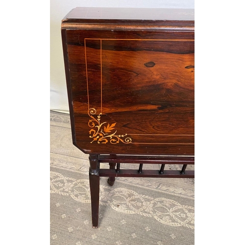 133 - AN EDWARDIAN ROSEWOOD INLAID DROP LEAF SUTHERLAND / SIDE TABLE, the drop leaves with canted corners ... 