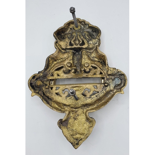 162 - A LARGE SIZED EARLY 20TH CENTURY CAST BRASS DOOR KNOCKER, in excellent condition, 26.6cm tall x 19cm... 