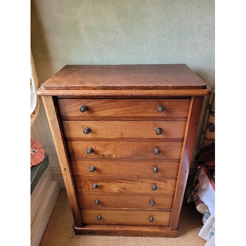 73 - A LATE 19TH CENTURY MAHOGANY 7 DRAWER WELLINGTON CHEST, 80cm w x 42 d x 114cm tall approx.