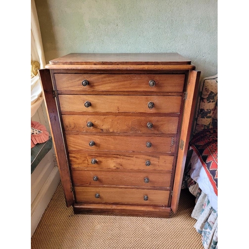 73 - A LATE 19TH CENTURY MAHOGANY 7 DRAWER WELLINGTON CHEST, 80cm w x 42 d x 114cm tall approx.